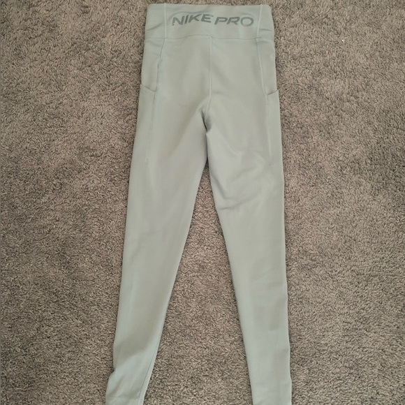 Nike Pro Dri-Fit Leggings - Picture 4 of 4